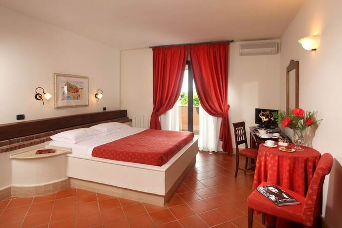 Imagen de la habitación del Hotel Villa Poggio Chiaro. Foto 20