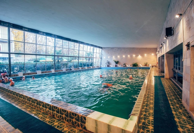 Imagen de la piscina del Hotel Villa Polianna. Foto 19