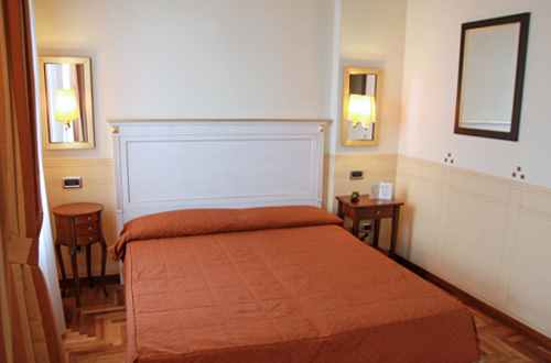 Imagen general del Hotel Villa Policreti. Foto 5