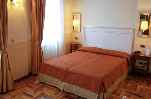 Imagen de los interiores del Hotel Villa Policreti. Foto 16