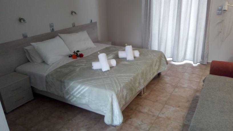 Imagen de la habitación del Hotel Villa Popi. Foto 14