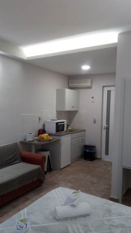 Imagen de la habitación del Hotel Villa Popi. Foto 16