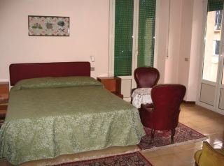 Imagen de la habitación del Hotel Villa Porpora. Foto 3
