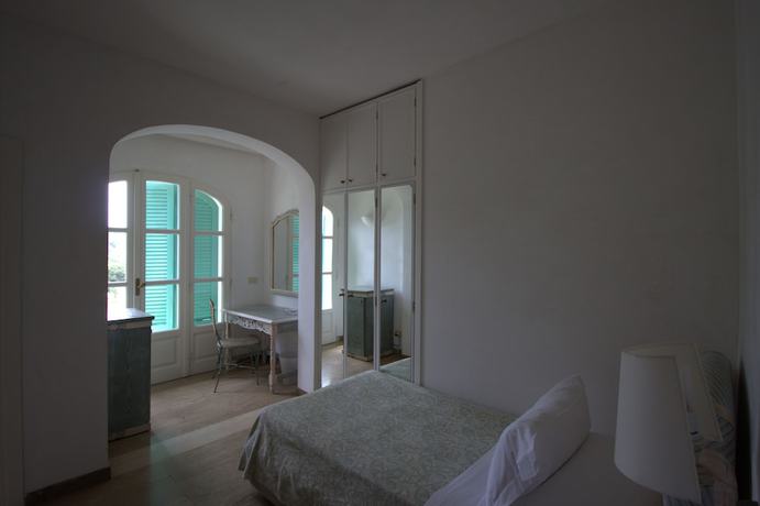 Imagen de la habitación del Hotel Villa Portuso. Foto 14