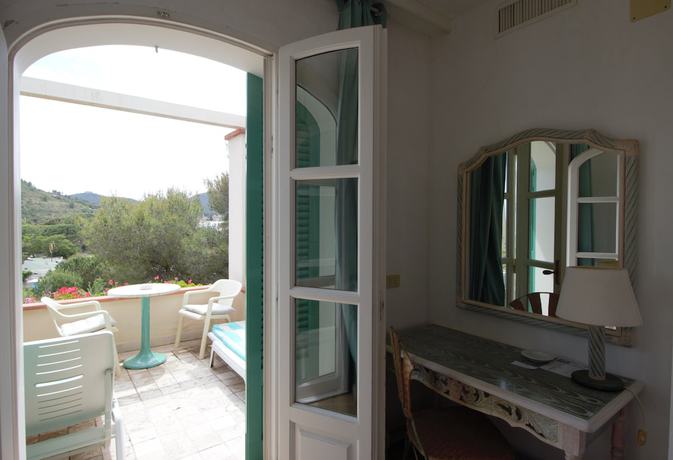 Imagen de la habitación del Hotel Villa Portuso. Foto 18