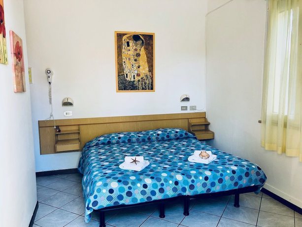 Imagen de la habitación del Hotel Villa Pozzi. Foto 9