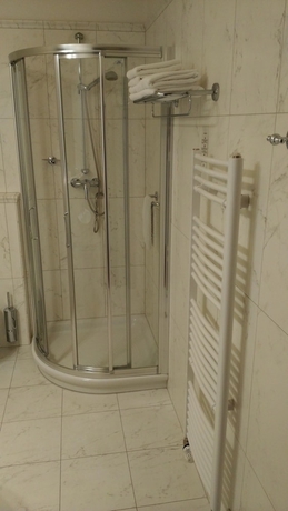 Imagen de la habitación del Hotel Villa, Praga. Foto 12