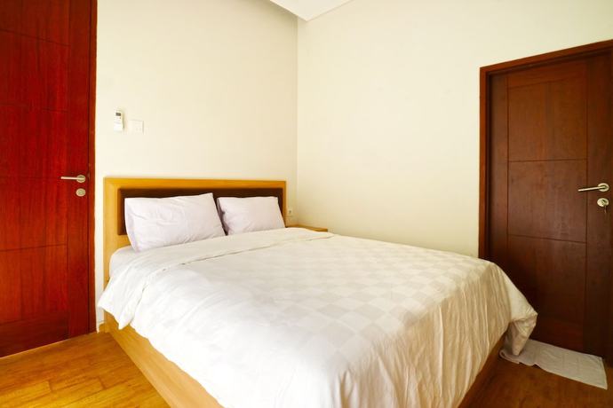 Imagen de la habitación del Hotel Villa Prana Jimbaran. Foto 13
