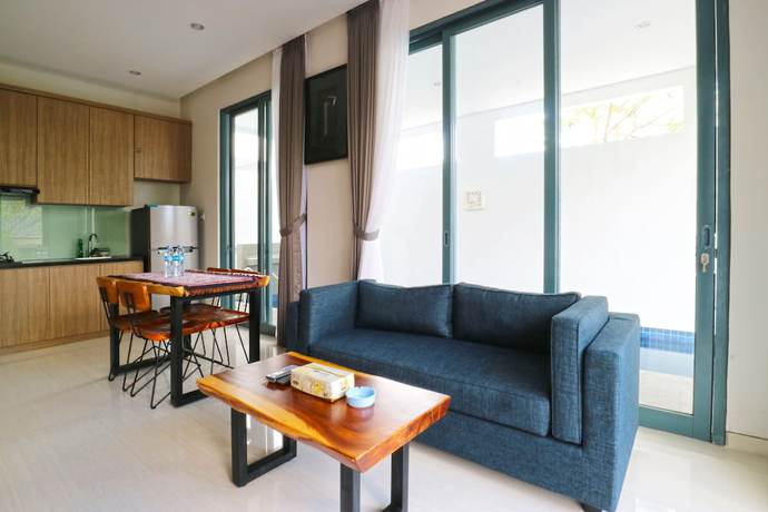 Imagen de la habitación del Hotel Villa Prana Jimbaran. Foto 18
