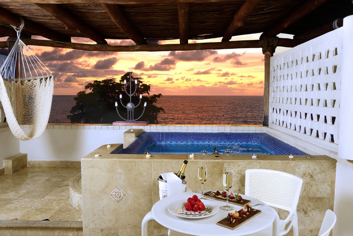 Imagen de la habitación del Hotel Villa Premiere Boutique and Romantic Getaway. Foto 6