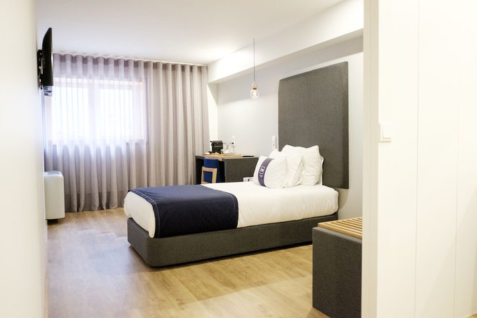 Imagen de la habitación del Hotel Villa Prime. Foto 10