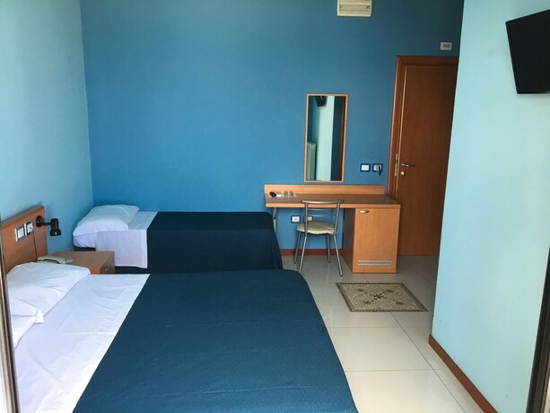 Imagen de la habitación del Hotel Villa Principe. Foto 33