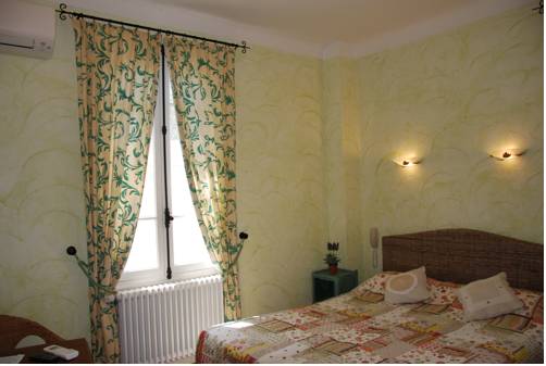 Imagen de la habitación del Hotel Villa Provencale. Foto 2