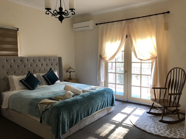 Imagen de la habitación del Hotel Villa Provence. Foto 13
