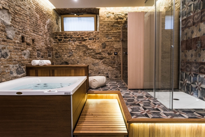 Imagen de la piscina del Hotel Villa Pulejo. Foto 18