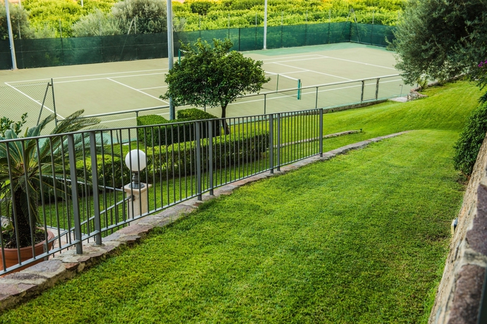 Imagen de los exteriores del Hotel Villa Pulejo. Foto 14