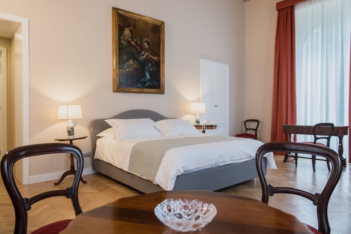 Imagen de la habitación del Hotel Villa Pulejo. Foto 9