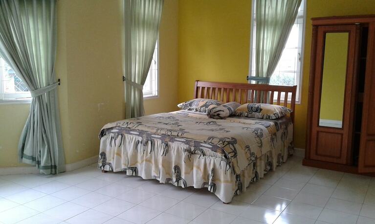 Imagen general del Hotel Villa Puncak Resort. Foto 2