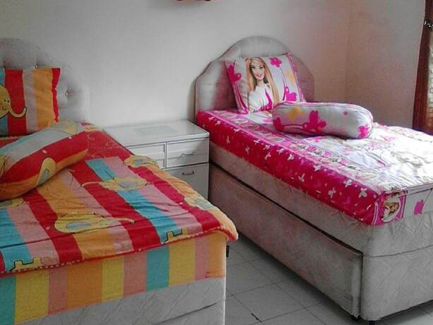 Imagen general del Hotel Villa Puncak Resort. Foto 9