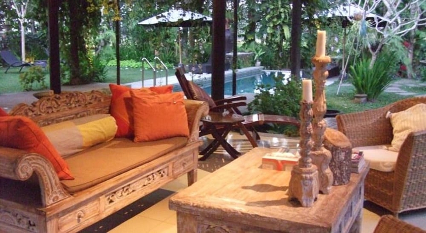 Imagen de los interiores del Hotel Villa Puri Darma Agung. Foto 15