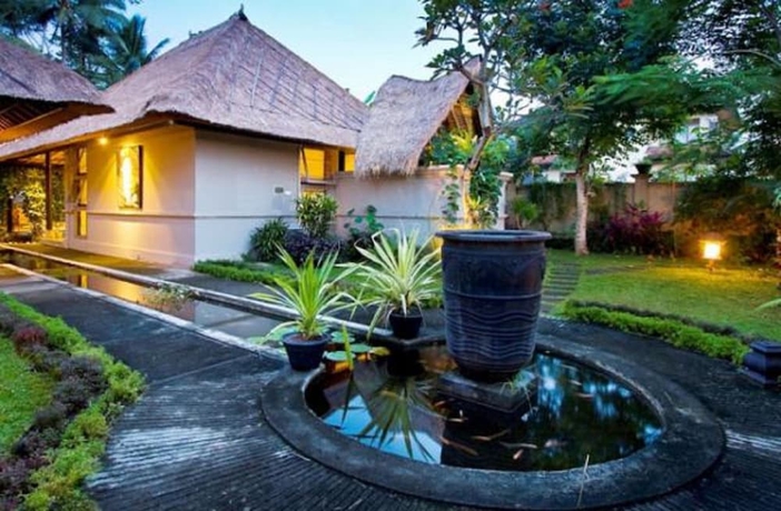Imagen de los exteriores del Hotel Villa Puri Darma Agung. Foto 13