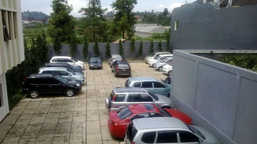 Imagen de los interiores del Hotel Villa Puri Teras. Foto 8