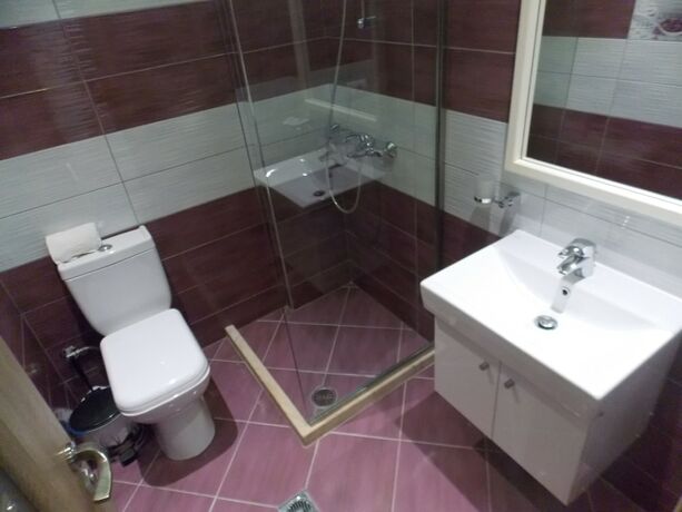 Imagen general del Hotel Villa Qendra, Ksamil. Foto 1