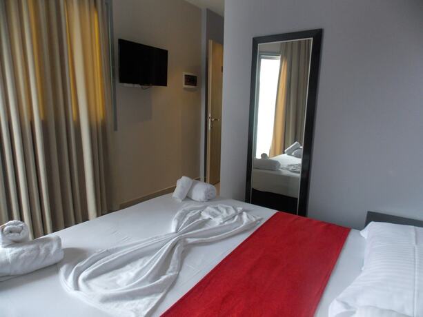 Imagen de la habitación del Hotel Villa Qendra, Ksamil. Foto 11