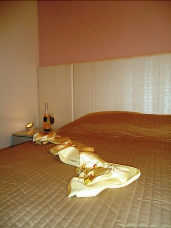 Imagen de la habitación del Hotel Villa Queen. Foto 9