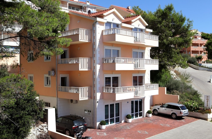 Imagen general del Hotel Villa Queen. Foto 1