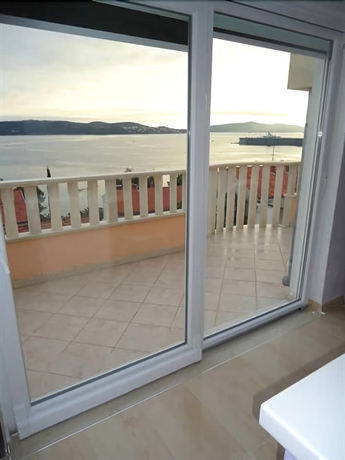 Imagen de la habitación del Hotel Villa Queen. Foto 18
