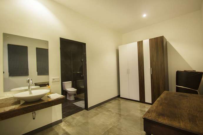 Imagen de la habitación del Hotel Villa Rainbow Runner. Foto 14