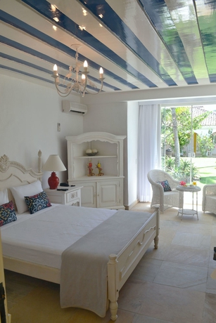 Imagen de la habitación del Hotel Villa Raphael. Foto 5