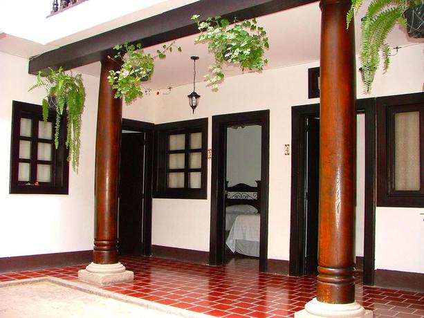 Imagen de los exteriores del Hotel Villa Real Antigua. Foto 14