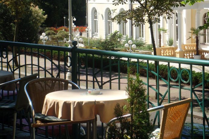 Imagen de la habitación del Hotel Villa Regent. Foto 15