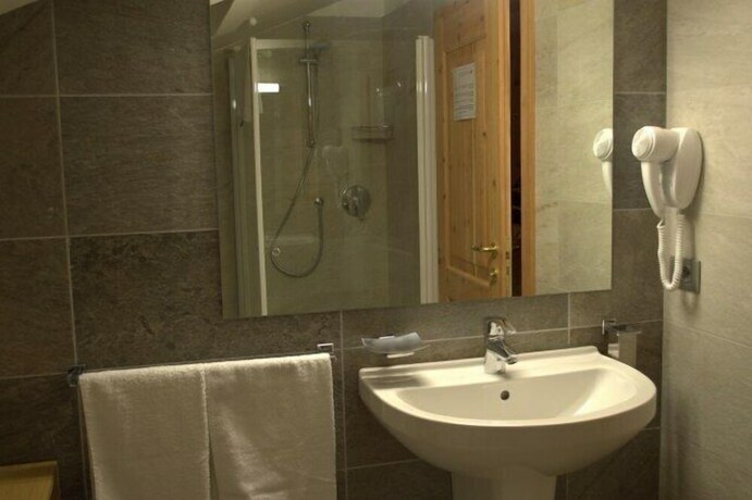 Imagen de la habitación del Hotel Villa Regina. Foto 17