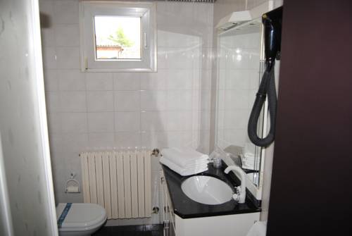 Imagen de la habitación del Hotel Villa Regina, Ferrara. Foto 7