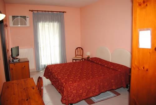 Imagen de la habitación del Hotel Villa Regina, Ferrara. Foto 9