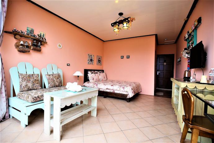 Imagen de la habitación del Hotel Villa Relax, Ren'ai. Foto 10