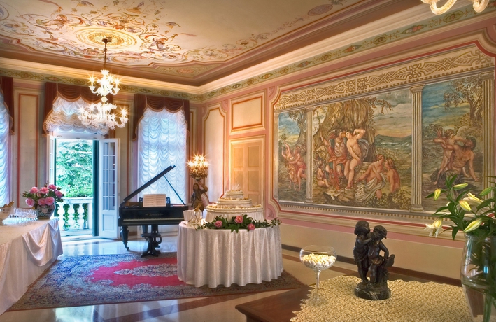 Imagen de los interiores del Hotel Villa Revedin. Foto 13