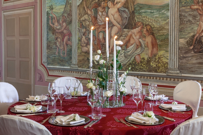 Imagen de los interiores del Hotel Villa Revedin. Foto 14