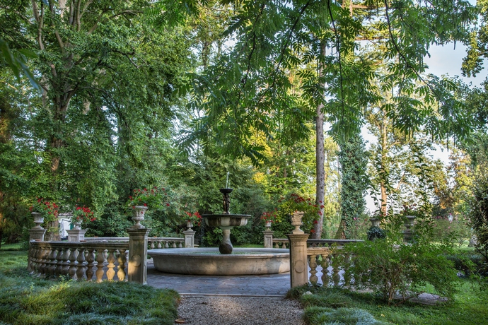 Imagen de los exteriores del Hotel Villa Revedin. Foto 8