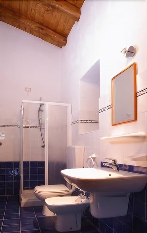 Imagen de la habitación del Hotel Villa Rica, Sicilia. Foto 7