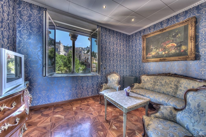 Imagen de los interiores del Hotel Villa Riis. Foto 5