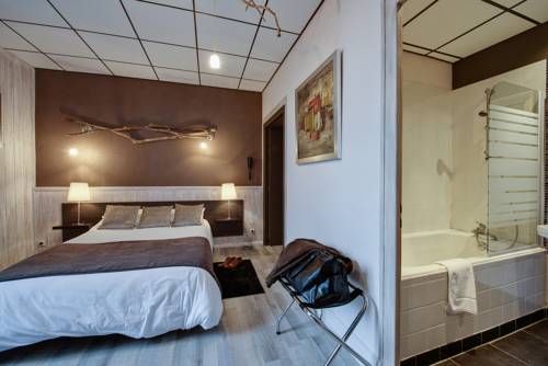 Imagen de la habitación del Hotel Villa Riva. Foto 6