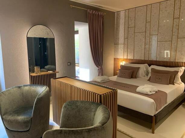 Imagen de la habitación del Hotel Villa Riviera Resort. Foto 14