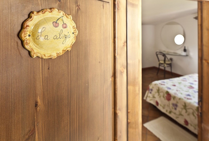 Imagen de la habitación del Hotel Villa Rizzo Resort and Spa. Foto 2