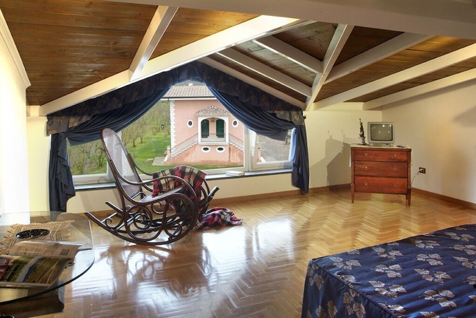 Imagen de la habitación del Hotel Villa Rizzo Resort and Spa. Foto 5