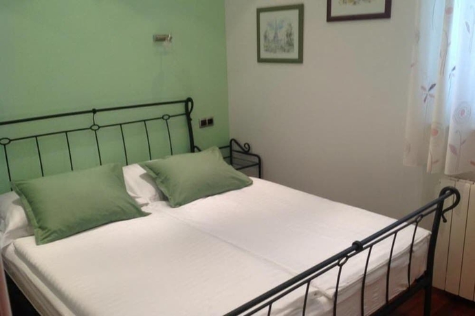 Imagen de la habitación del Hotel Villa Roberta, Bol. Foto 5