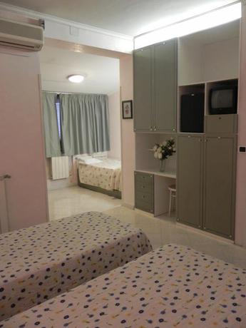 Imagen de la habitación del Hotel Villa Robinia. Foto 4